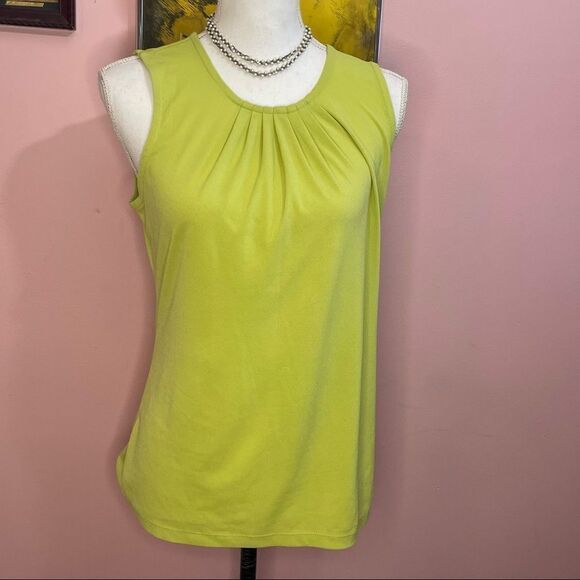 Banana Republic BR Sleeveless Chartreuse Keyhole Back Tank Top Blouse - Picture 1 of 11